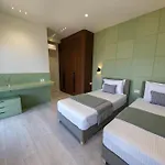 公寓 Modern Luxury In 地拉那