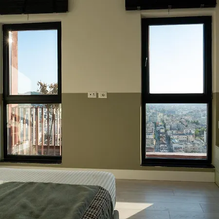 Modern Luxury In Apartmán *
