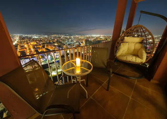 公寓 Modern Luxury In 地拉那